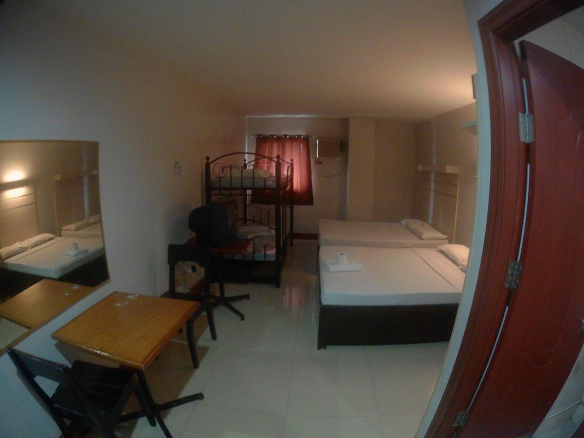 D' Loft Inn Cdo Cagayan de Oro Esterno foto